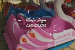 Bebek Kayuh Wisata Air Fiberglass