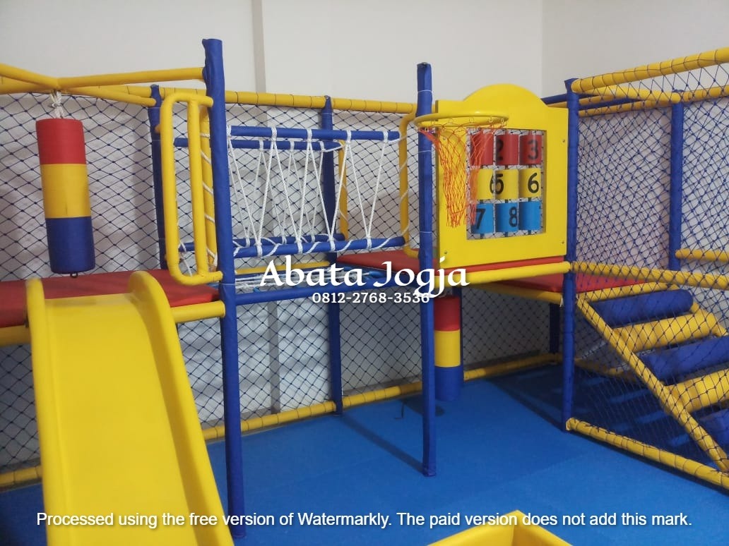 pemasangan playground indoor